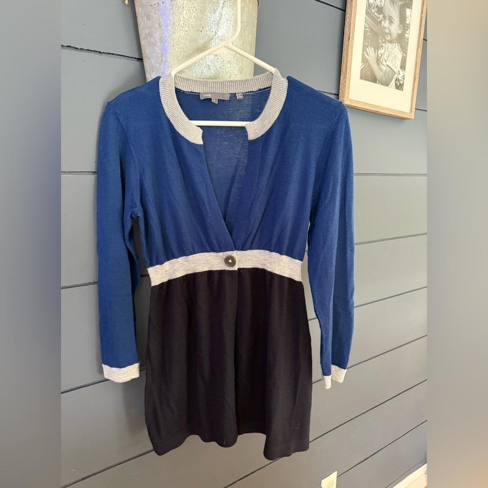Vince cashmere black blue color block baby doll sweater large